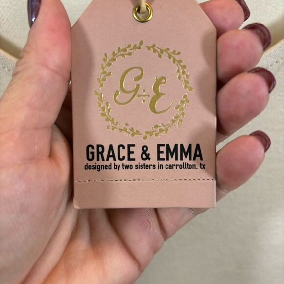 Brand New with Tags Grace + Emma VINEYARD DAY CAGED NECKLINE TEE BEIGE Medium - Picture 9 of 11